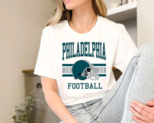 Retro Philadelphia Football Sweatshirt - Classic Vintage Design for NFL Fans - Image 3