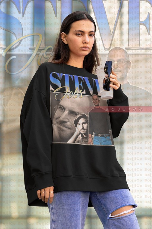 Retro STEVE JOBS Sweatshirt - Entrepreneur Gift Featuring STEVE JOBS & Apple Logo, Vintage Movie Shirt for Men and Women