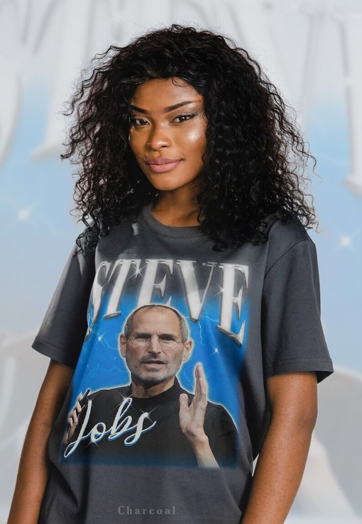 Retro STEVE JOBS Tee - Entrepreneur Gift Featuring STEVE JOBS & Apple Logo, Classic Movie Shirt for Men and Women