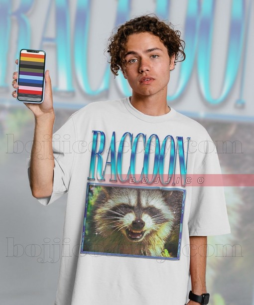 Retro Style Raccoon Tee - Vintage Inspired Shirt for Raccoon Fans