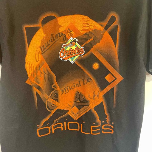 Retro Tee for Fans of Orioles Baseball: Vintage 90s MLB Baltimore Orioles Baseball Cal Ripken T-Shirt - Image 2