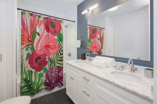 Retro Tropical Flamingo Shower Curtain with Vintage Appeal - Image 2