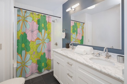 Retro Tropical Flowers Shower Curtain - Groovy 60's 70's Hippie Bathroom Accessory - Image 3