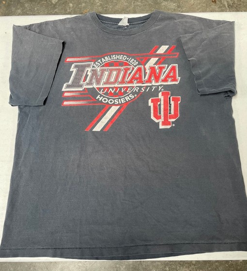 Retro Vintage 90s Indiana Hoosiers T-Shirt for NCAA Fans - Show Your State University Spirit