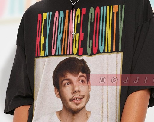 Rex Orange County Loving Is Easy Retro Shirt - Pluto Projector Fan Tee - Image 2