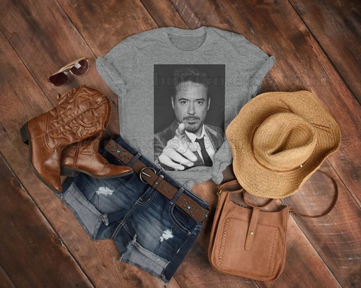 Robert Downey Jr. Vintage Shirt - Fan Gift For Best Actor Robert - RDJ Merch - Image 3