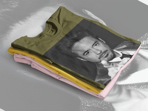 Robert Downey Jr. Vintage Shirt - Fan Gift For Best Actor Robert - RDJ Merch - Image 4