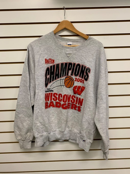 Russell Athletics Vintage Style Wisconsin Badgers Sweatshirt for NCAA Fans with ncaa shirts women