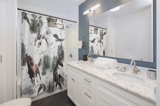 Rustic Horse Theme Bedroom Shower Curtain for Western Equestrian Bathroom Decor - Image 2