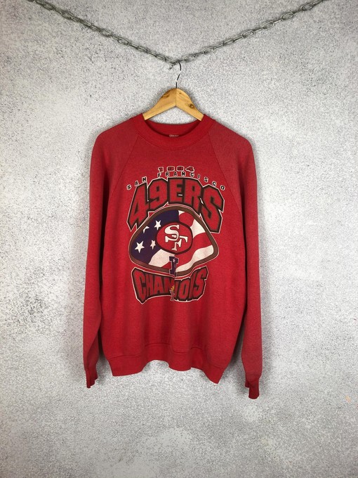 San Francisco 49Ers NFL Team Vintage Style Sweatshirt T-shirt, Perfect Gift for Football Fans