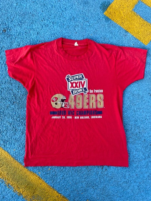 San Francisco 49Ers Super Bowl 80s Vintage Style NFL Sweatshirt T-shirt, Perfect for Fans