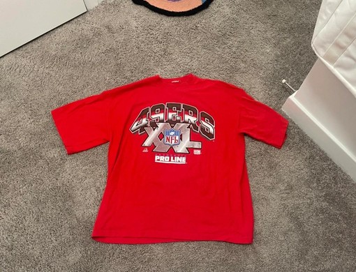 San Francisco 49ers Authentic Proline Vintage Sweatshirt T-Shirt - Ideal NFL Fan Collectible Apparel