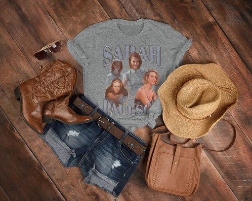 Sarah Paulson Homage Tee, American Horror Story Actress, Vintage Movie Shirts for Men & Women, Retro 90s Graphic Tee - Image 3