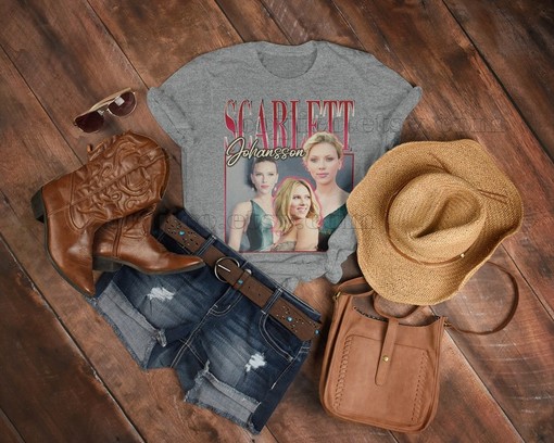 Scarlett Johansson Homage Tshirt, American Actress Vintage Shirt, Johansson Fan Tees, Retro 90s Sweater - Image 3