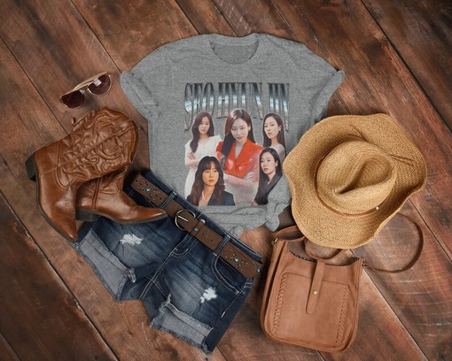 Seo Hyun Jin Vintage Shirt, Seo Hyun Jin Homage Tshirt, Seo Hyun Jin Fan Tees, Retro 90s Sweater - Image 3
