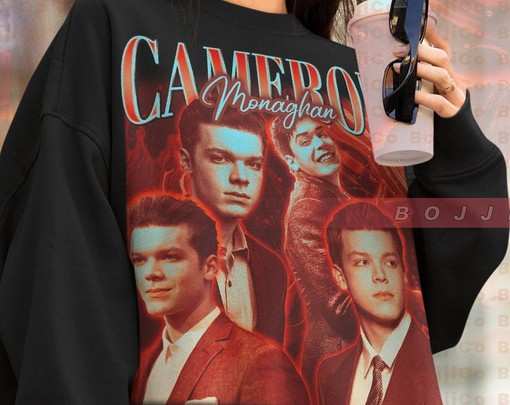 Shameless Cameron Monaghan Sweatshirt, Ian Gallagher Homage Tee, Minimalist Movie Shirts for Men - Image 4