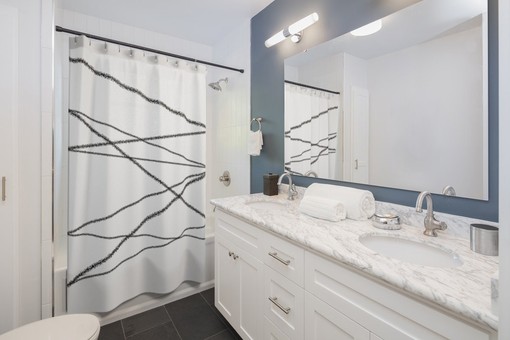 Simple One Line Abstract Shower Curtain with Minimalist Bath Curtain for Abstract Black and White Bathroom Decor - Image 2