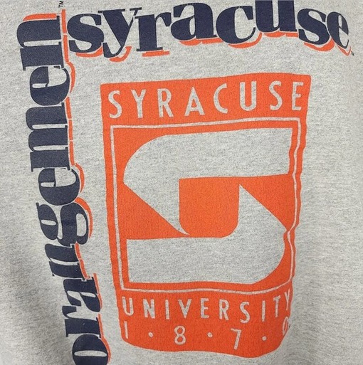 Stay Comfortably Stylish with Vintage Syracuse University Sweatshirt - Image 2