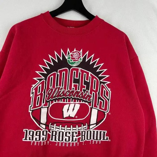 Stay Warm and Stylish with Wisconsin Badgers Vintage Style Crewneck Sweatshirt Bundle, NCAA Fan Gifts - Image 2