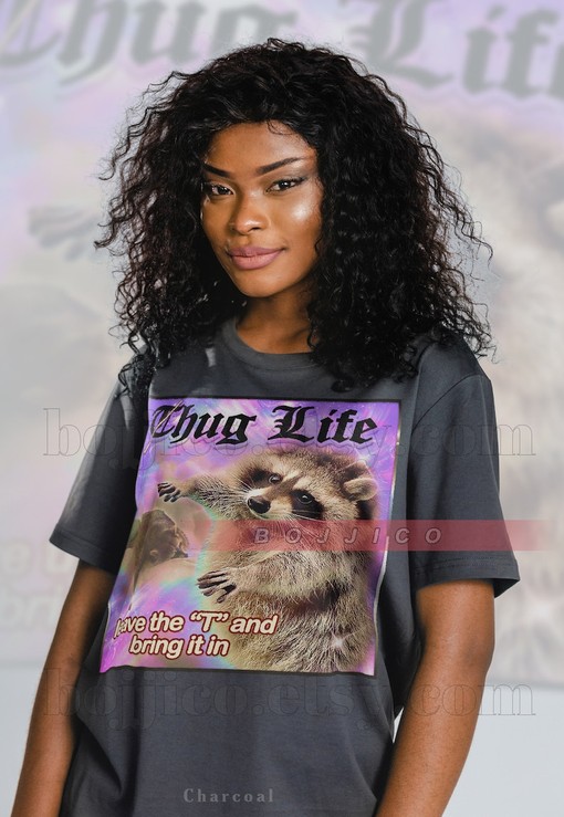 THUG LIFE Hug Life Meme: Movie Shirt for Men and Women with Possums and Opossums