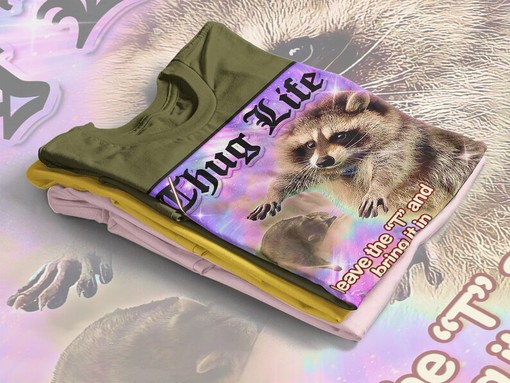 THUG LIFE Hug Life Meme: Movie Shirt for Men and Women with Possums and Opossums - Image 4