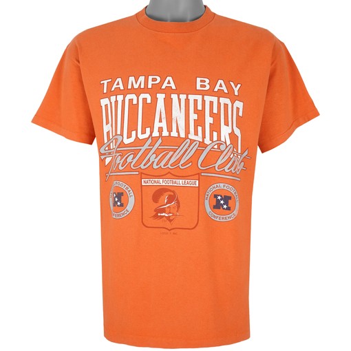Tampa Bay Buccaneers 1980s Vintage NFL Single Stitch T-Shirt Unisex Sport Sweatshirt Hoodie Gift
