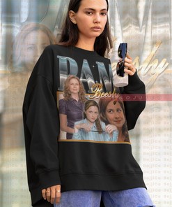 The Office Pam Beesly Retro T-Shirt, Actress Jenna Fischer Sweatshirt, Jim, Pam, Dwight Merch, Movie Shirts for Women