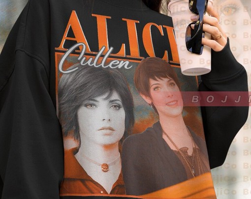 Twilight Saga Alice Cullen Vintage Tee, 90's Trending Movie Night Shirt - Movie Shirts for Girls - Image 4