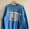University North Carolina 90s Vintage Style Sweatshirt T-shirt - Ideal Gift for NFL Fans