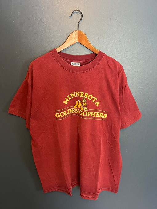 University of Minnesota Golden Gophers Football Fan Shirt from Y2K - Image 2
