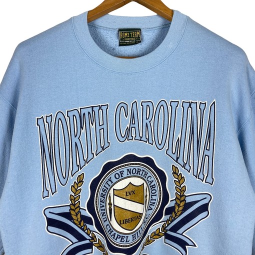 University of North Carolina Sweatshirt with NCAA Embroidered Logo, Vintage 90s UNC Pullover for NCAA Fans - Image 2