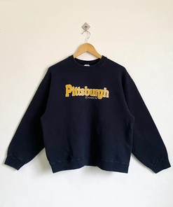 University of Pittsburgh Panthers 90s Apparel - T-Shirt, Sweatshirt, Hoodie & More - NCAA Fan Gift