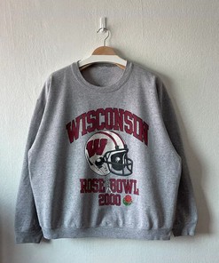 University of Wisconsin Badgers Crewneck Sweatshirt and Wisconsin Badgers Shirt in a Vintage Style 2000