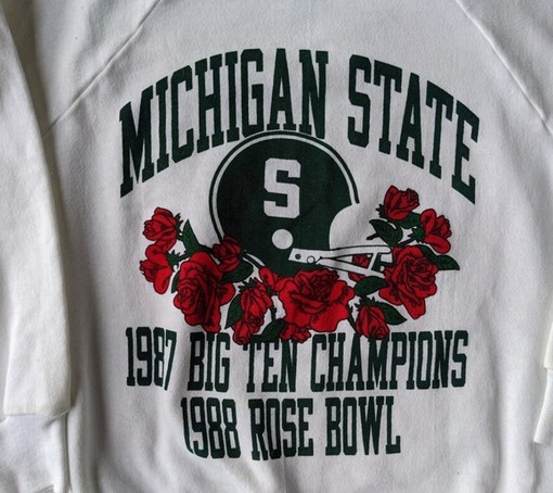 Vintage 1988 Michigan State Rose Bowl Sweatshirt, MSU Sweater, Best Gift for Him or Her with NCAA Shirts for Men - Image 2