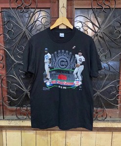 Vintage 1990 Chicago Cubs Tee, Sweatshirt, Hoodie - Retro NFL Apparel