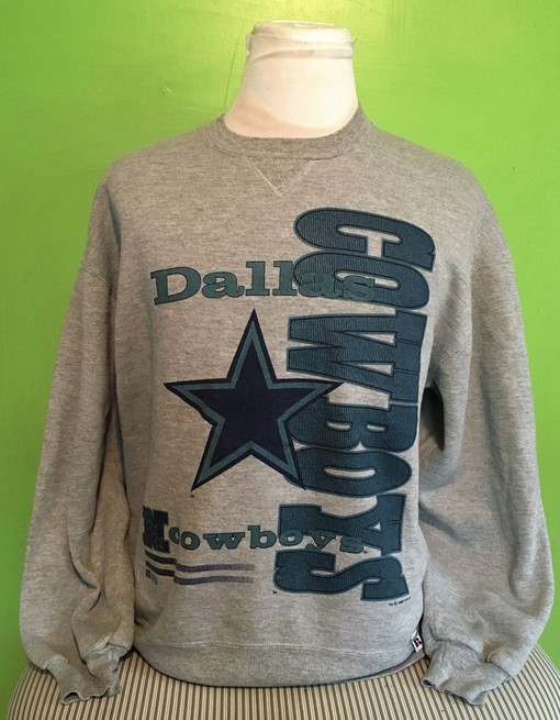 Vintage 1990s NFL Dallas Cowboys Football Crewneck Unisex Sweatshirt Hoodie Shirt Must-Have for Fans