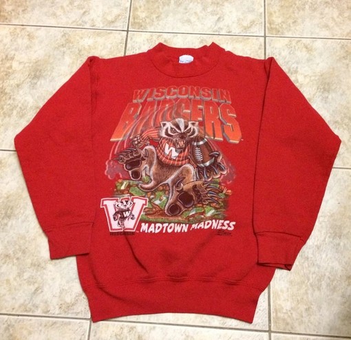 Vintage 1990s University of Wisconsin Badgers Sweatshirt - NCAA Fan Gear