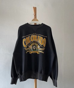 Vintage 1992 University of Colorado Crewneck Sweatshirt - T-Shirt, Hoodie, Gifts for NCAA Fans College Shirts