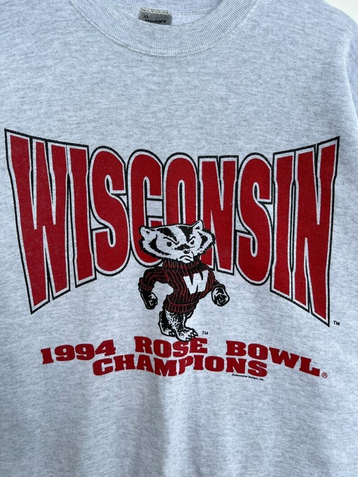 Vintage 1994 Wisconsin University Rose Bowl Champion Sweatshirt Hoodie Shirt for Fans - Image 2