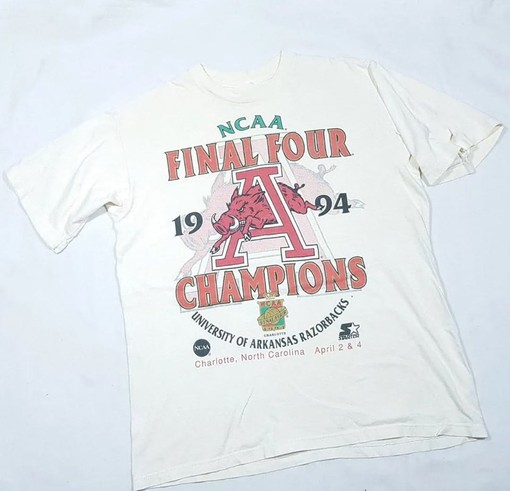 Vintage 1994's Starter Arkansas Razorbacks Sweatshirt - Cozy Tee for Football Lovers