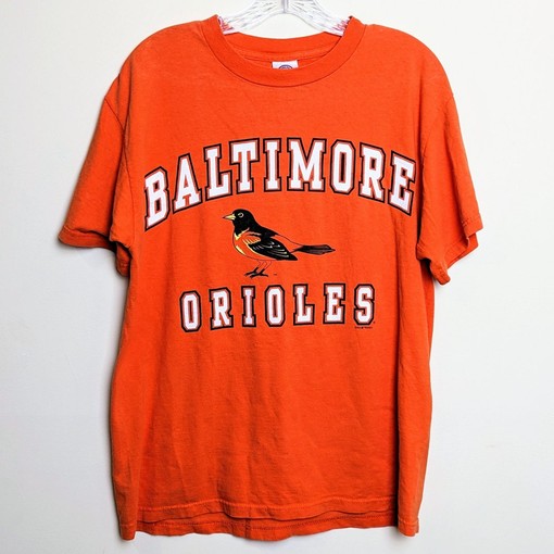 Vintage 2001 Baltimore Orioles Cal Ripken Orange Logo Y2K MLB T-Shirt with Sport Shirts Unisex