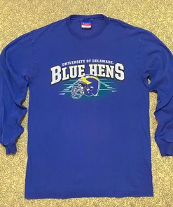 Vintage 2003 Champion Delaware Blue Hens T-Shirt Sweatshirt for Sports Fans
