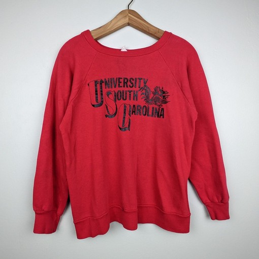 Vintage 60s University of South Carolina Gamecocks Sweatshirt & Hoodie Ideal for NCAA Fans - Image 2