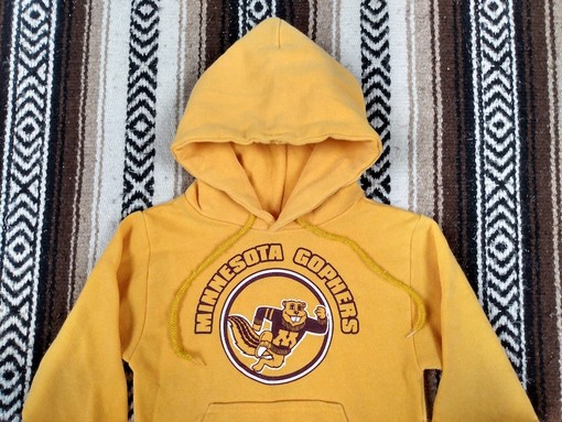 Vintage 80S Minnesota Golden Gophers Sweatshirt Alumni Gear 1980S, College Fan Wear University, Perfect Collection - Image 2
