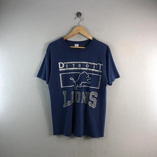Vintage 80s Champion Detroit Lions NFL Football Paperthin Usa Sweatshirt T-shirt, A Unique Addition to Your Collection