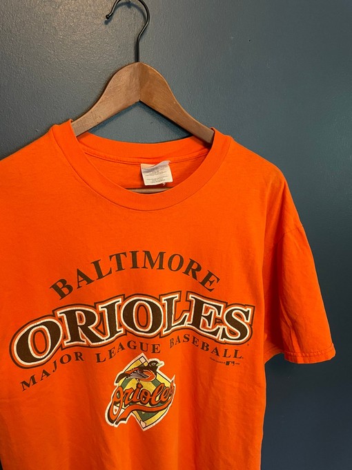 Vintage 90S Baltimore Orioles MLB Baseball Tee - Size Large - Retro T-Shirt with American University Shirt - Image 2