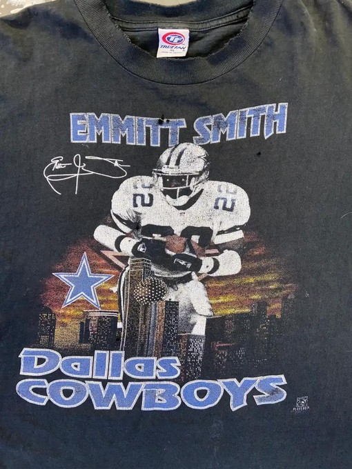 Vintage 90S Emmitt Smith Player Dallas Cowboys Tee, Hoodie and Sweatshirt Ideal for NFL Enthusiasts - Image 2