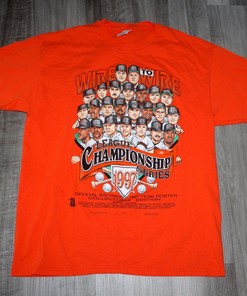 Vintage 90S MLB Baltimore Orioles Caricature Cartoon T-Shirt, Oversized Women'S Retro Logo Short Sleeve Tee