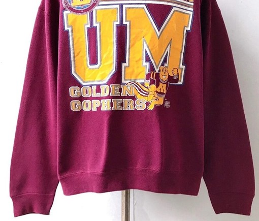Vintage 90S University Of Minnesota Gophers Golden Sweatshirt, Ideal for Vintage 90S University Fans - Image 3