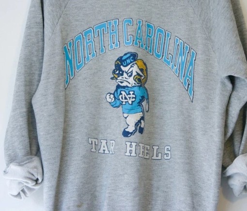Vintage 90S University Of North Carolina Tar Heels Sweatshirt - NCAA Shirts for Men - Image 2
